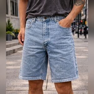 Vintage Y2K Light Wash Denim Shorts Size 36 Classic Straight Fit Blue Jeans